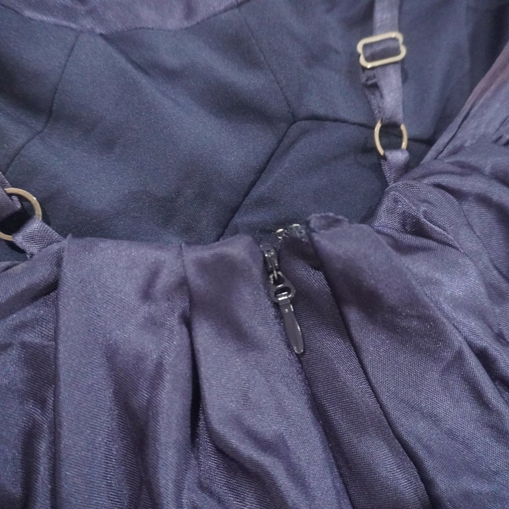 BCBGMaxAzria Size 6 Formal Dress - Mini - Picture 8 of 8